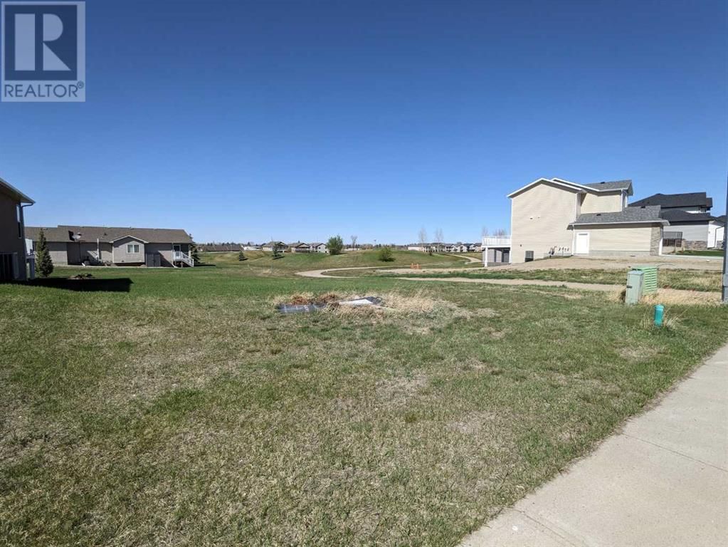 722 FAIRWAYS DRIVE Image 1