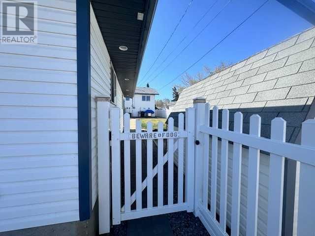 5210 57 STREET Image 40