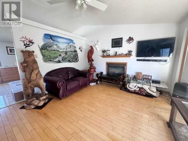 5210 57 STREET Image 6