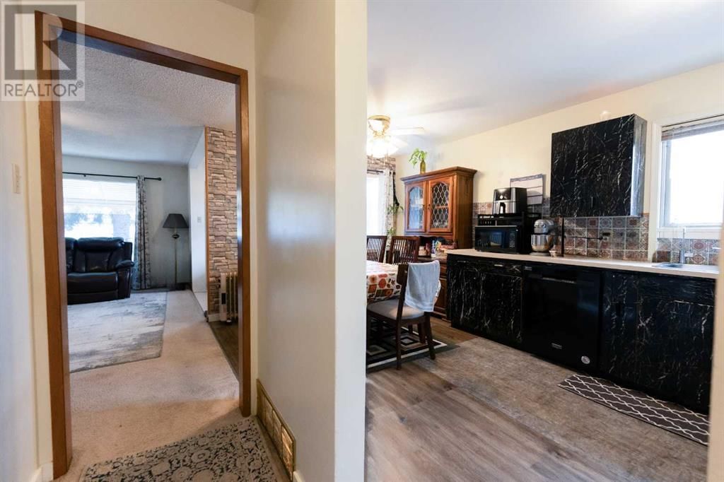 244 Cassino Street South Lethbridge, Alberta