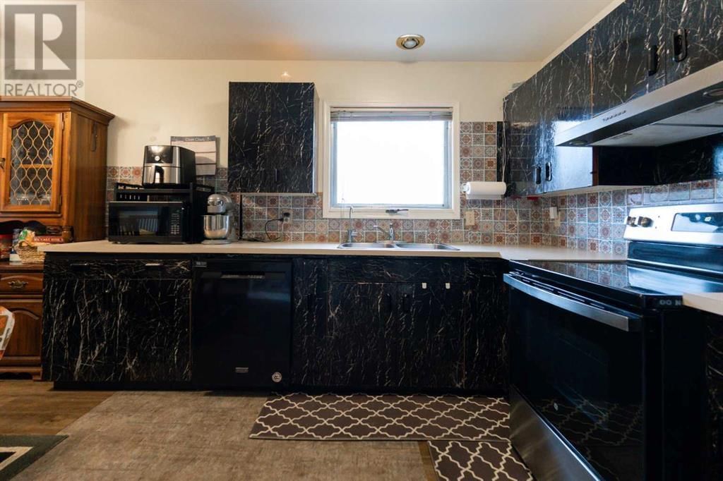 244 Cassino Street South Lethbridge, Alberta