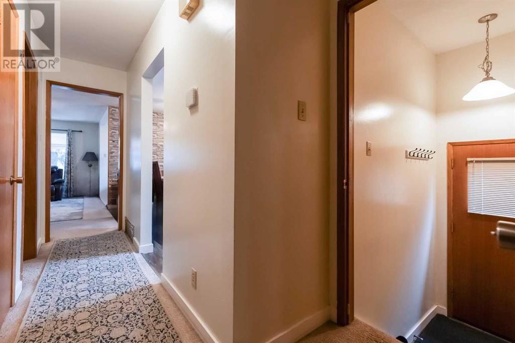 244 Cassino Street South Lethbridge, Alberta