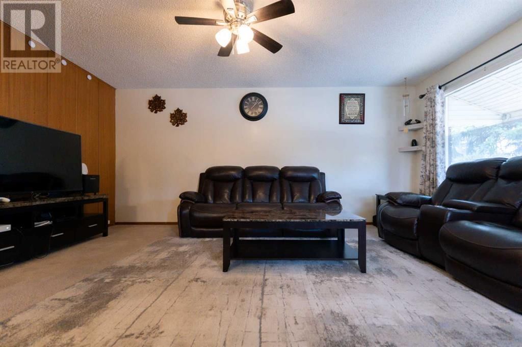 244 Cassino Street South Lethbridge, Alberta