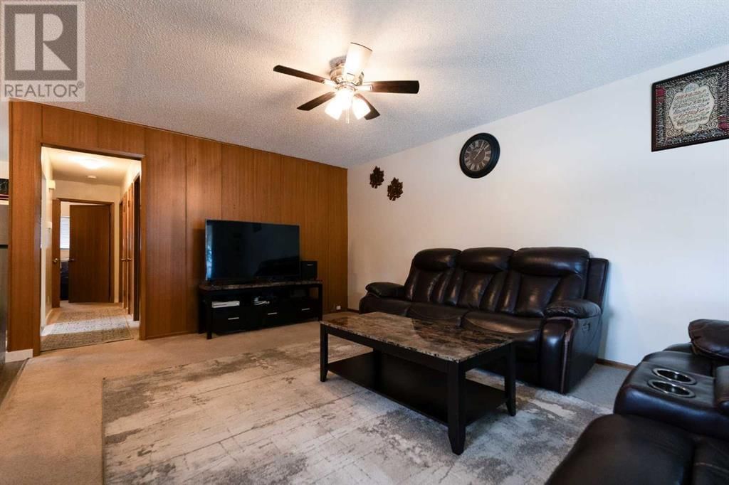 244 Cassino Street South Lethbridge, Alberta