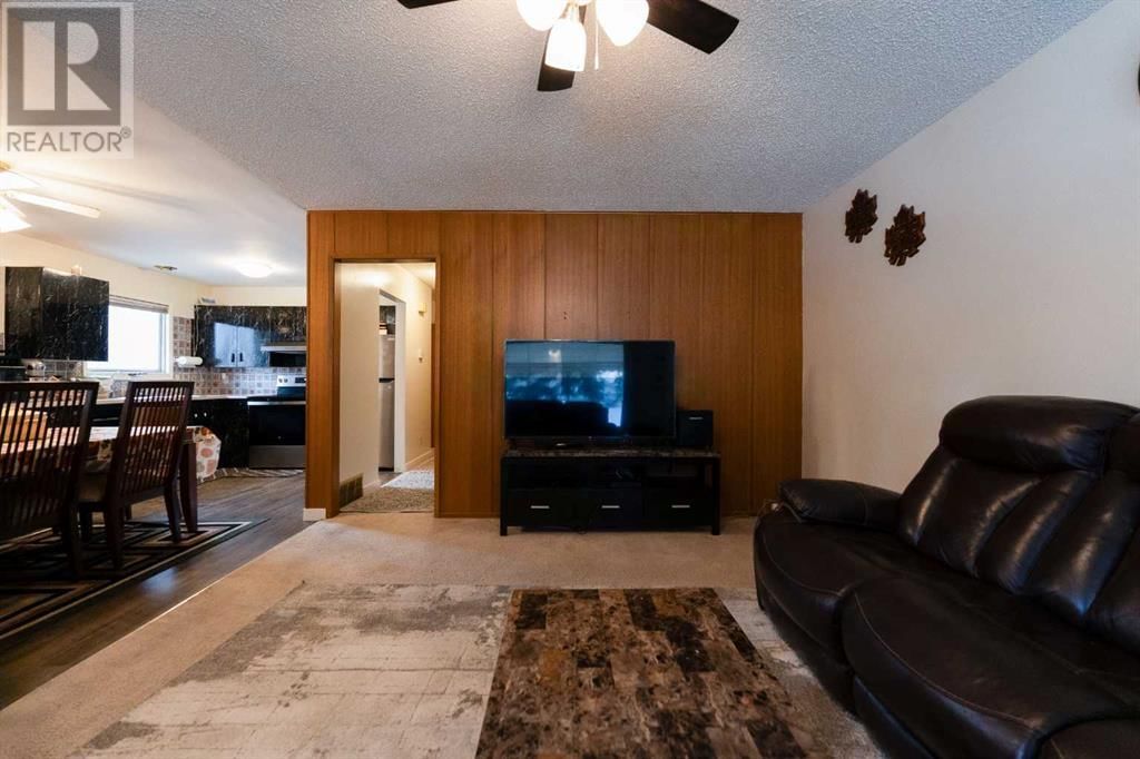244 Cassino Street South Lethbridge, Alberta