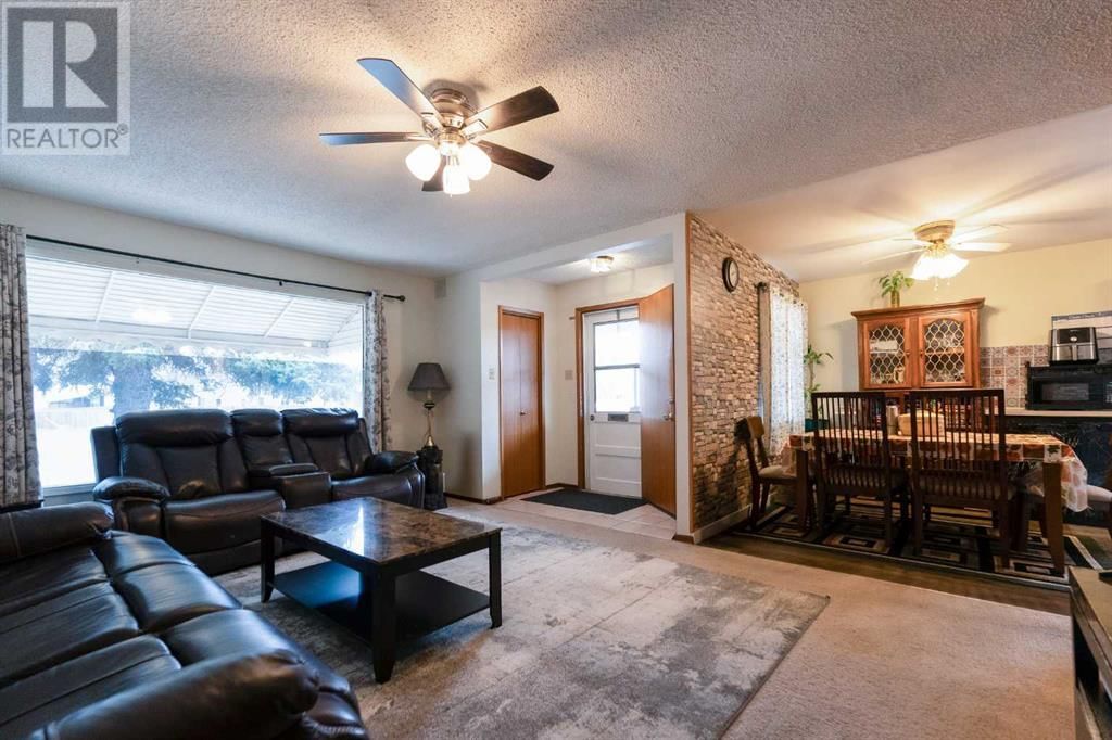 244 Cassino Street South Lethbridge, Alberta