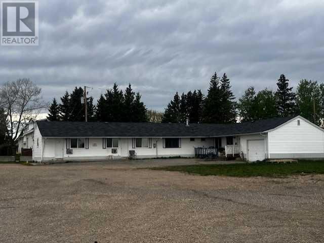 4001 48 AVENUE Image 22