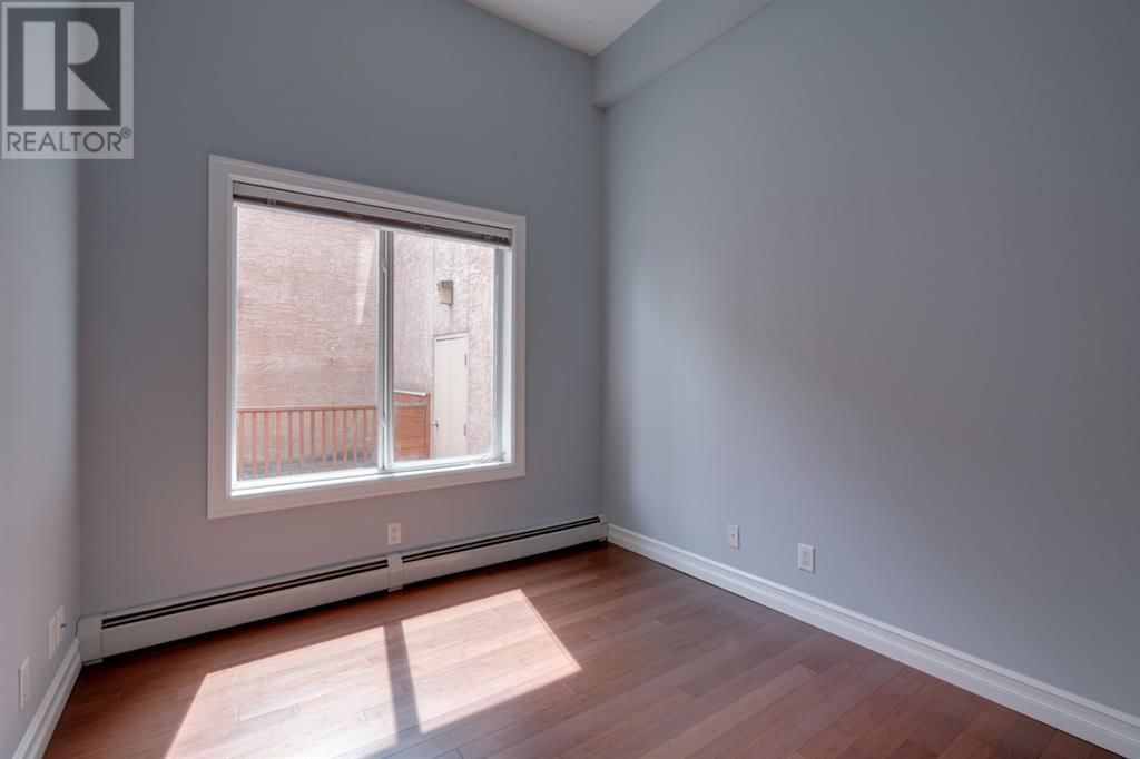 881 15 AVENUE SOUTHWEST Image 19