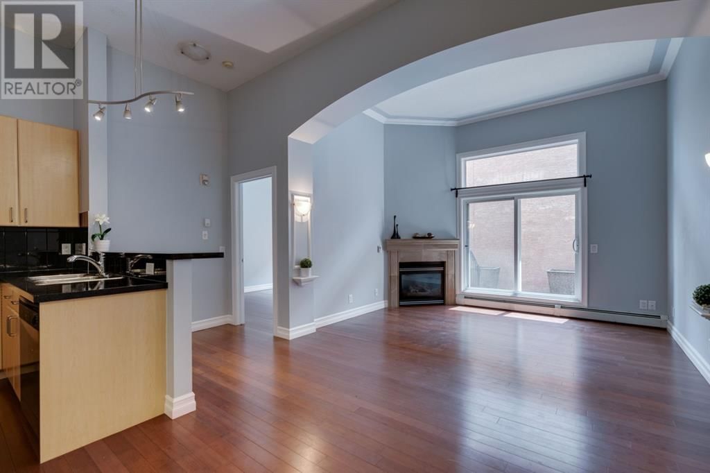 881 15 AVENUE SOUTHWEST Image 2