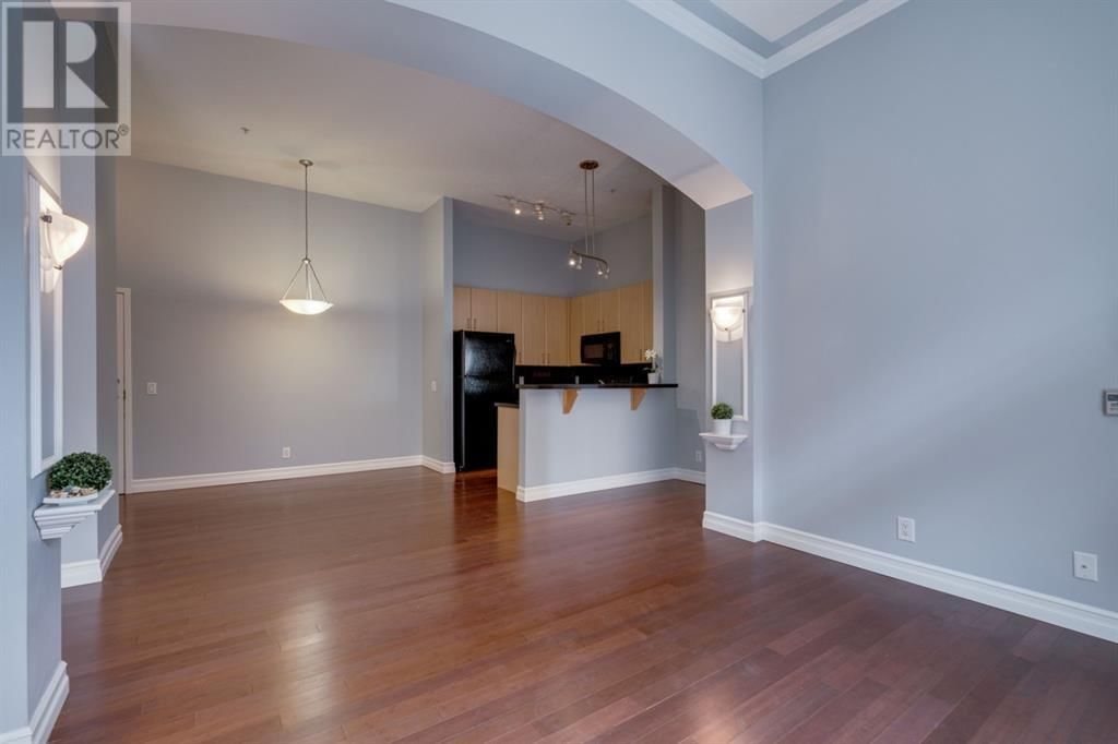 881 15 AVENUE SOUTHWEST Image 5