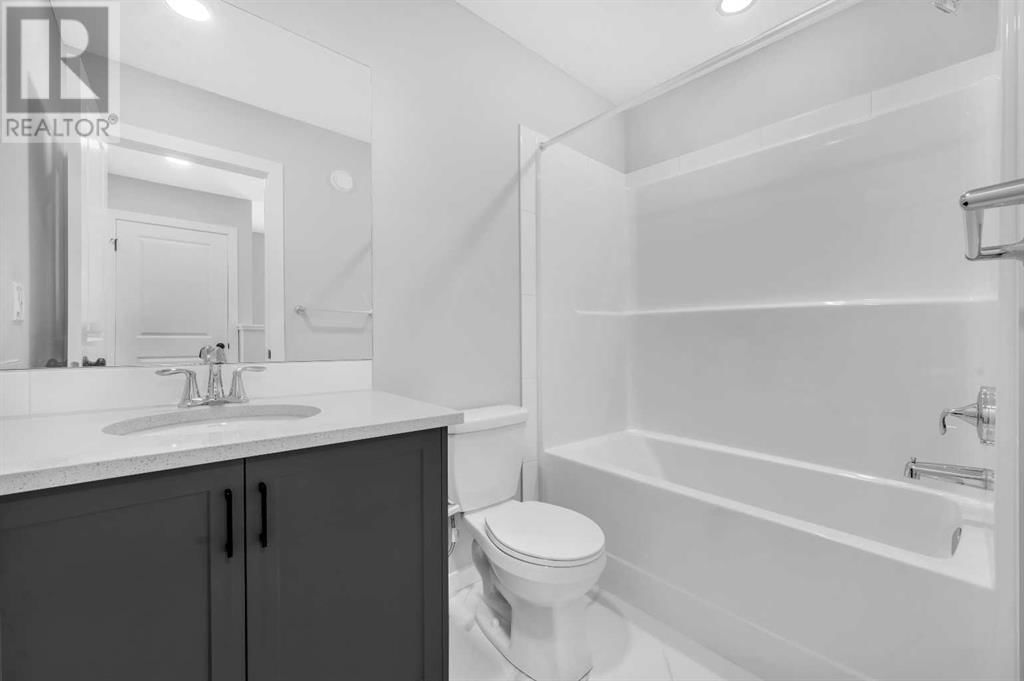 64 SAVANNA PLACE NORTHEAST Image 31