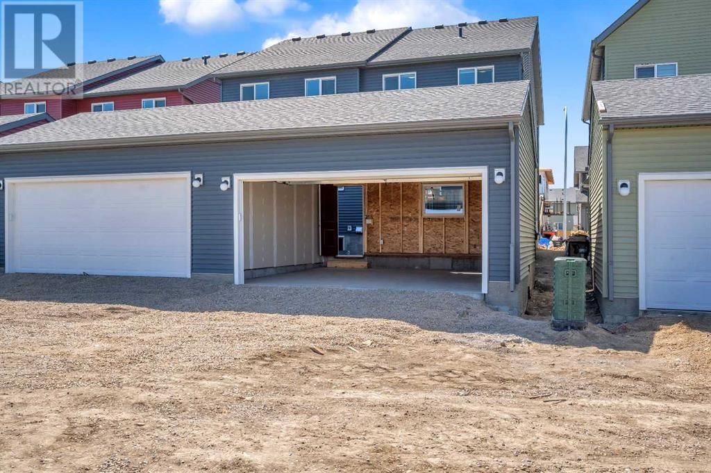 64 SAVANNA PLACE NORTHEAST Image 39