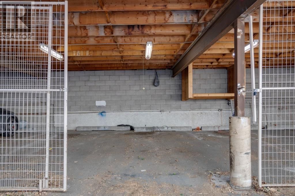 835 19 AVENUE SOUTHWEST Image 11