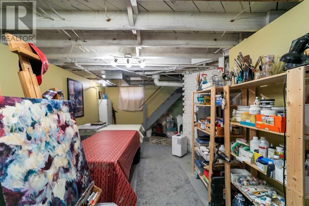 5318 49 AVENUE Image 32
