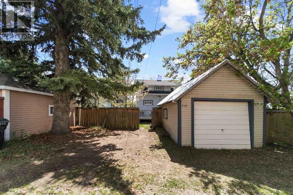 5318 49 AVENUE Image 41