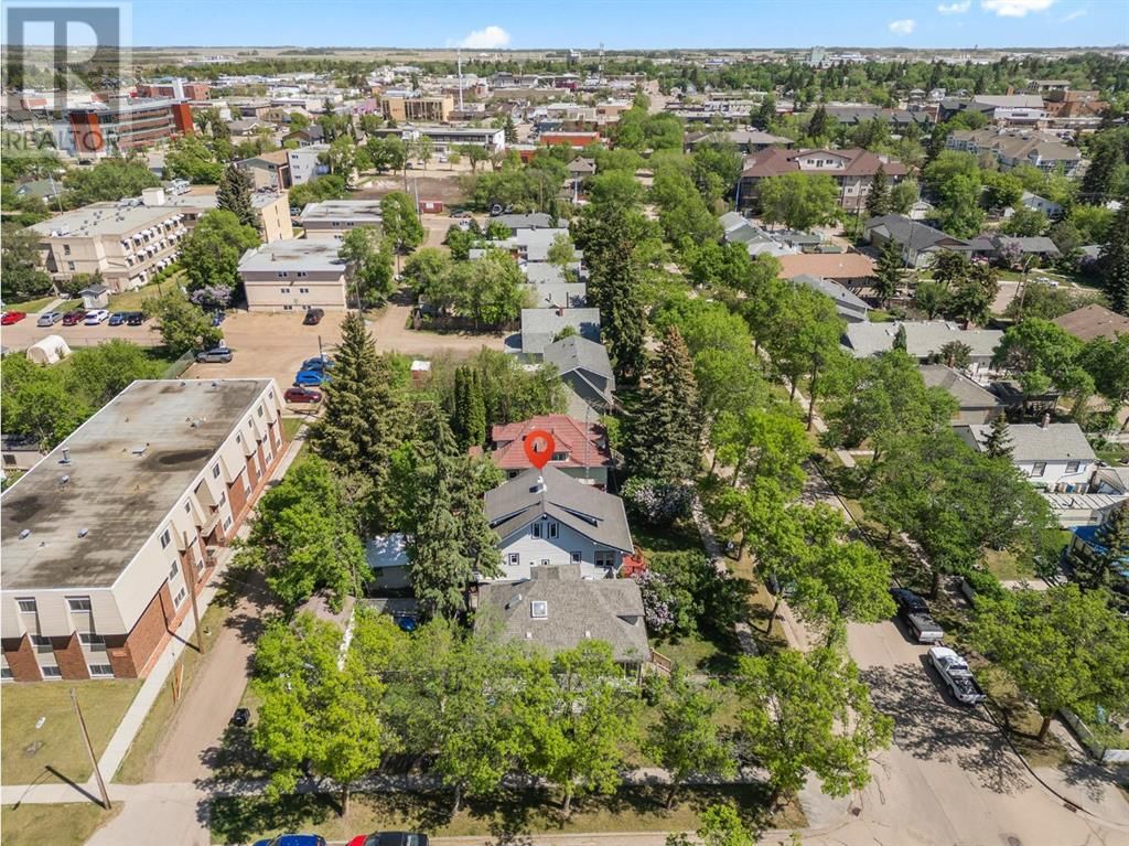 5318 49 AVENUE Image 44