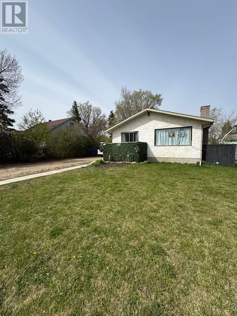 6308 61 Avenue Red Deer, Alberta