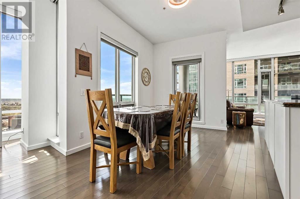 1410 1 STREET SOUTHEAST Image 14