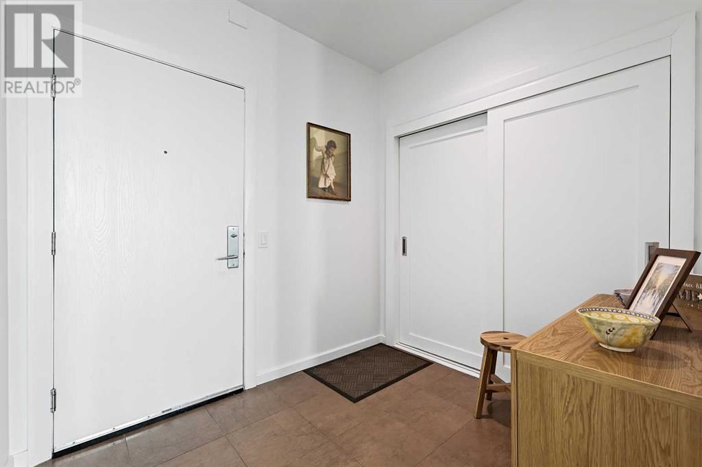 1410 1 STREET SOUTHEAST Image 2