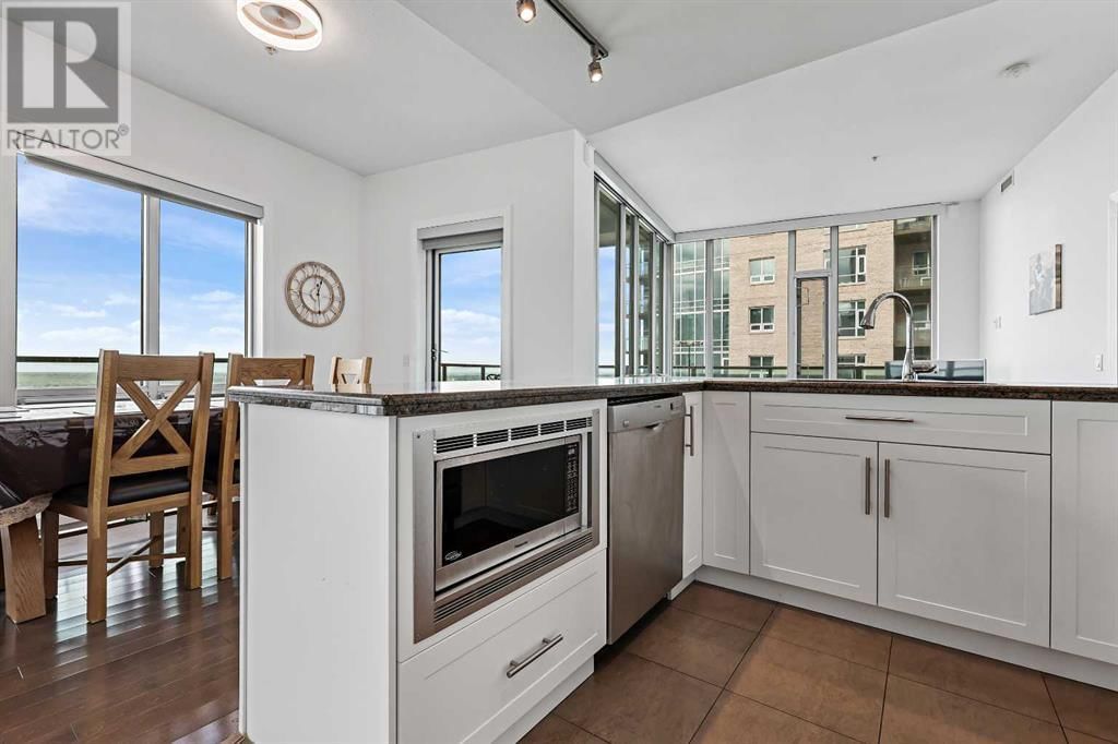 1410 1 STREET SOUTHEAST Image 8