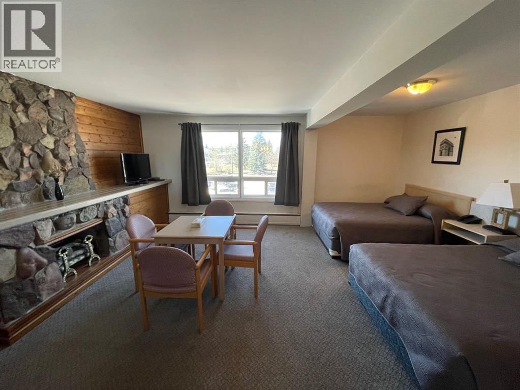 114 PARK STREET Image 13