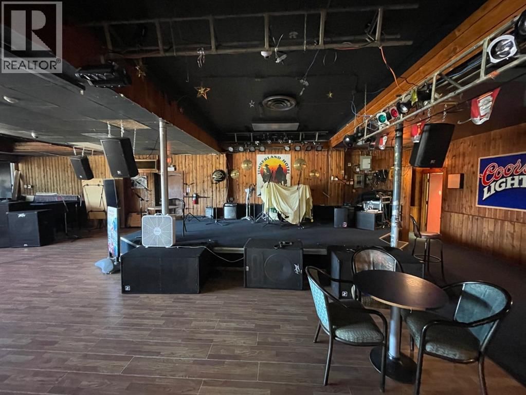 114 PARK STREET Image 24