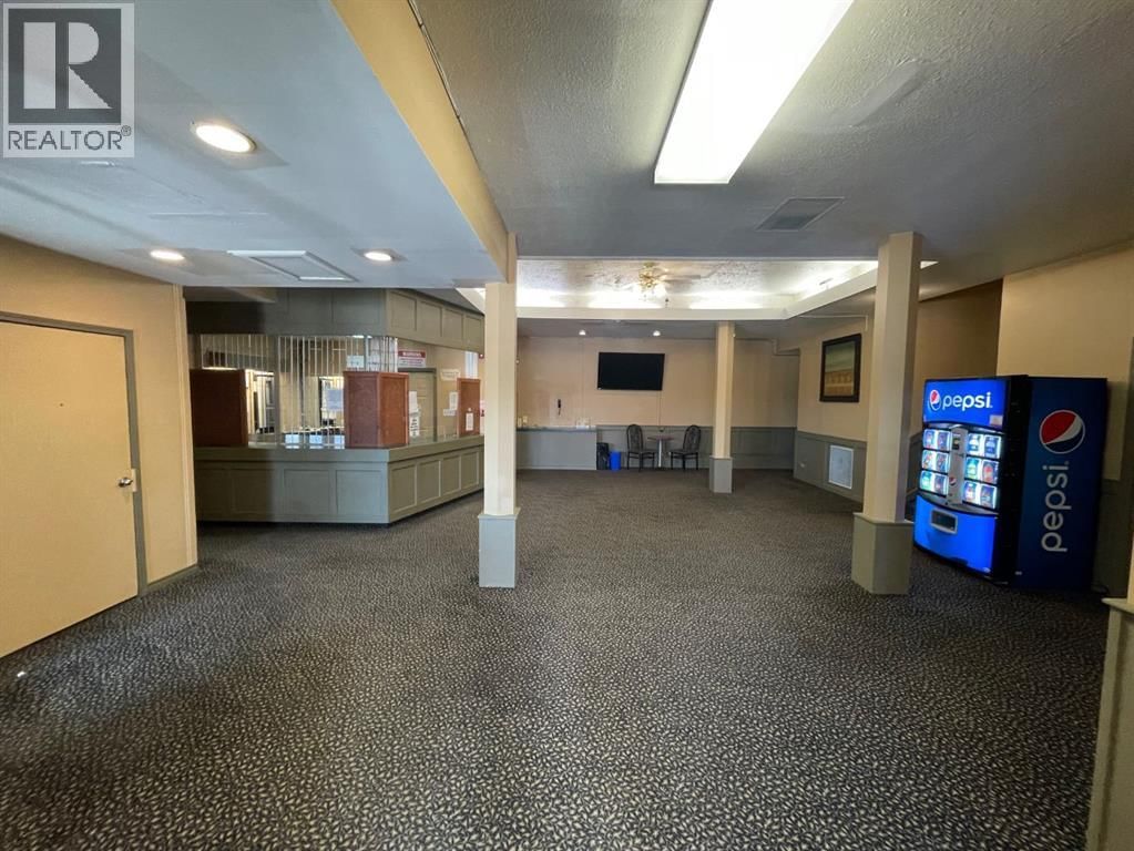 114 PARK STREET Image 8