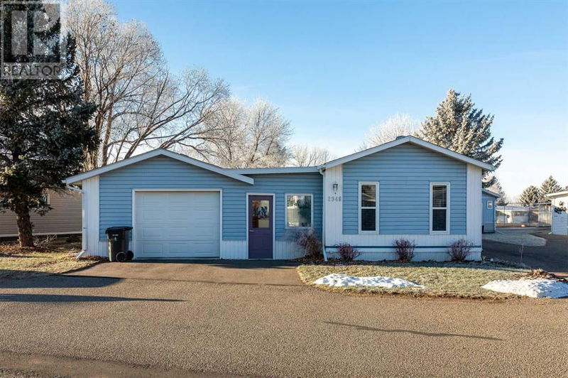 2946 31 Street South South Lethbridge, Alberta