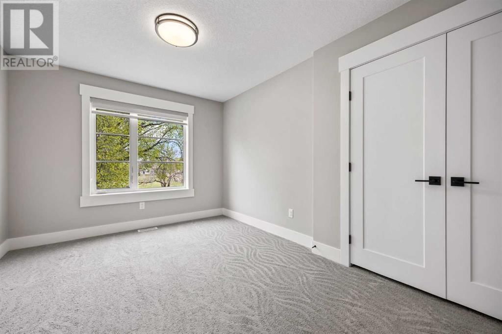 409 24 AVENUE NORTHWEST Image 36