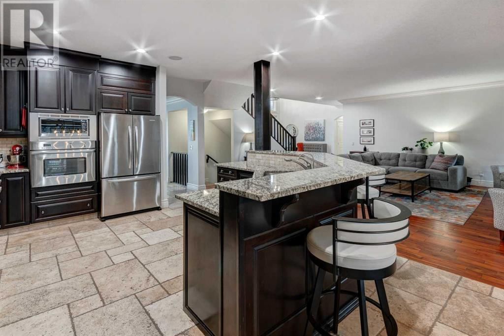 608 MONTCLAIR PLACE Image 13