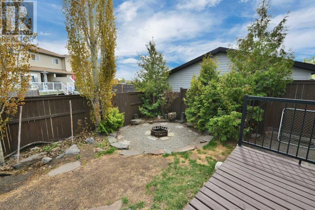 10 Jade Place Red Deer, Alberta