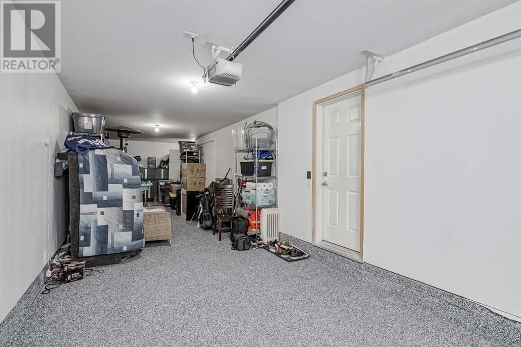280 WILLIAMSTOWN CLOSE NORTHWEST Image 31