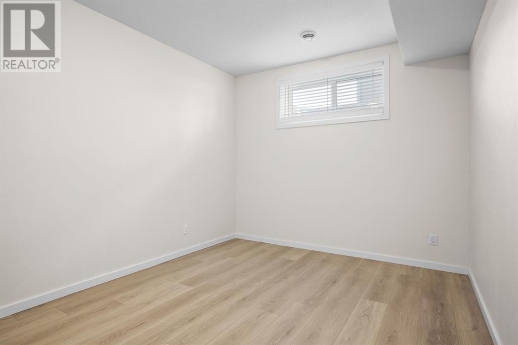 530 SOUTH HARMONY DRIVE Image 19