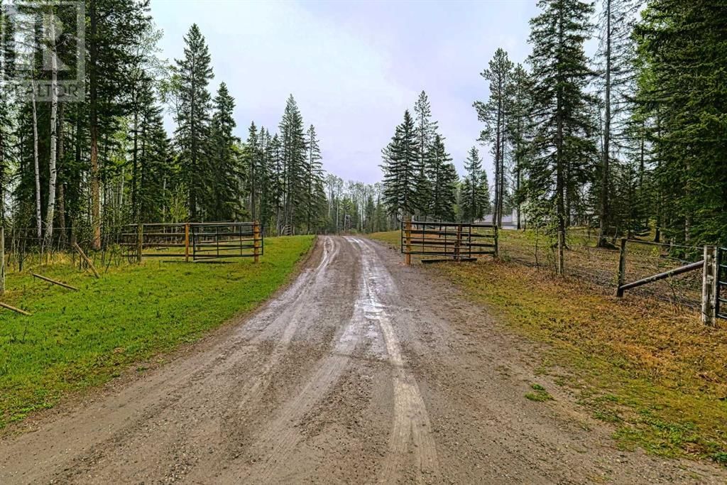 30349 RANGE ROAD 55 Image 2