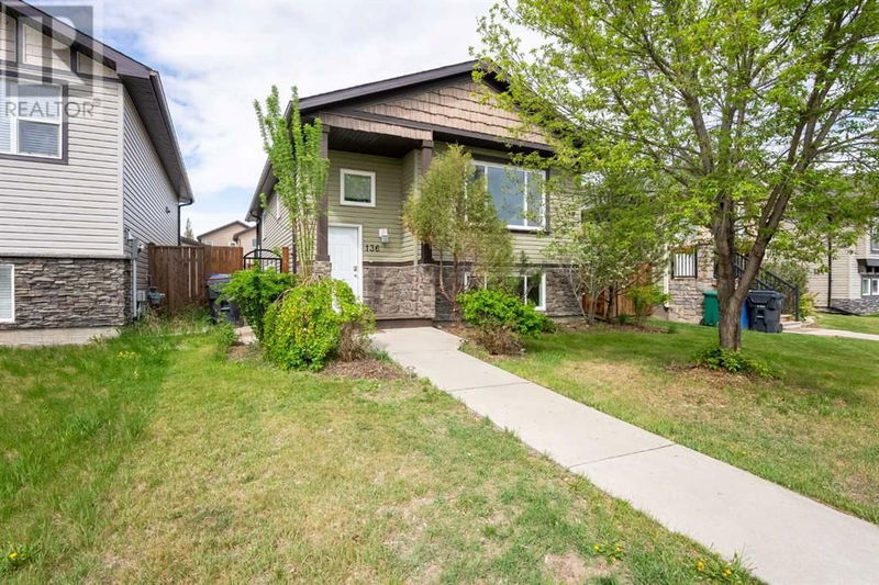 136 Mt Sundance Crescent West Lethbridge, Alberta