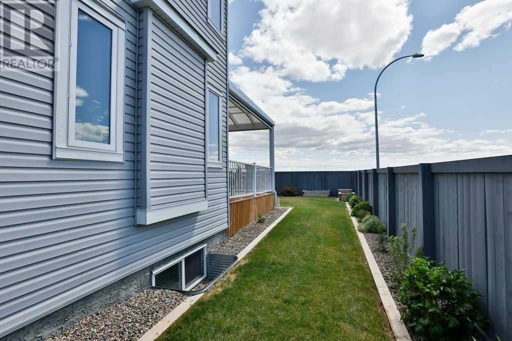 942 Miners Boulevard West Lethbridge, Alberta