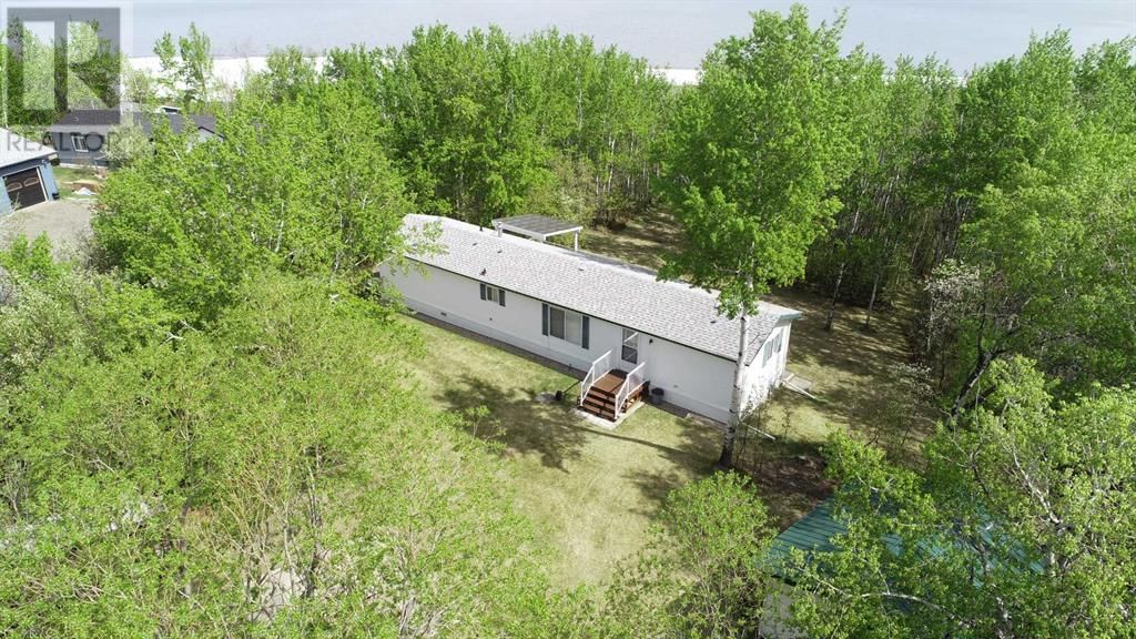 1433042 RANGE ROAD 221 Image 1