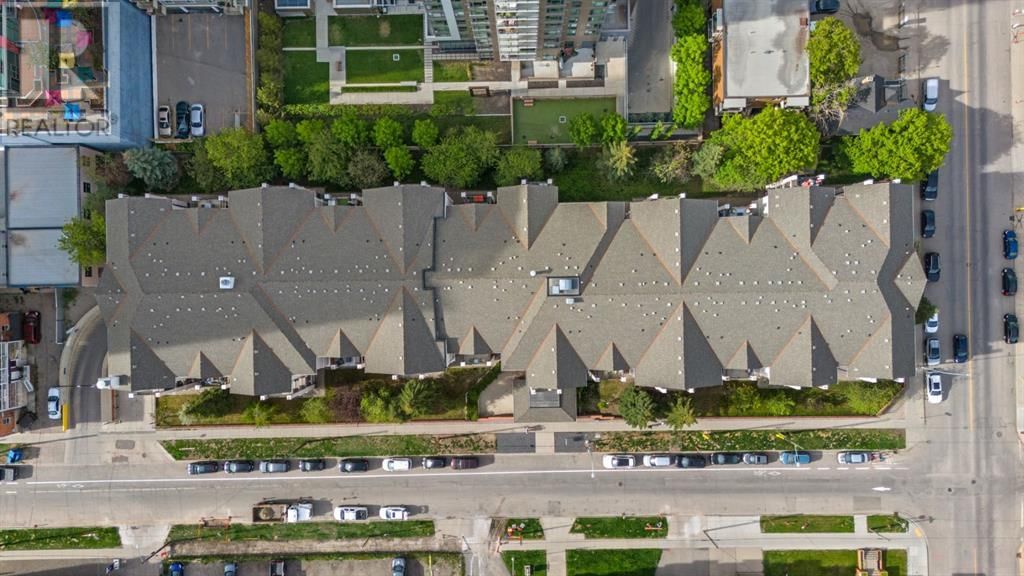 126 14 AVENUE SOUTHWEST Image 35