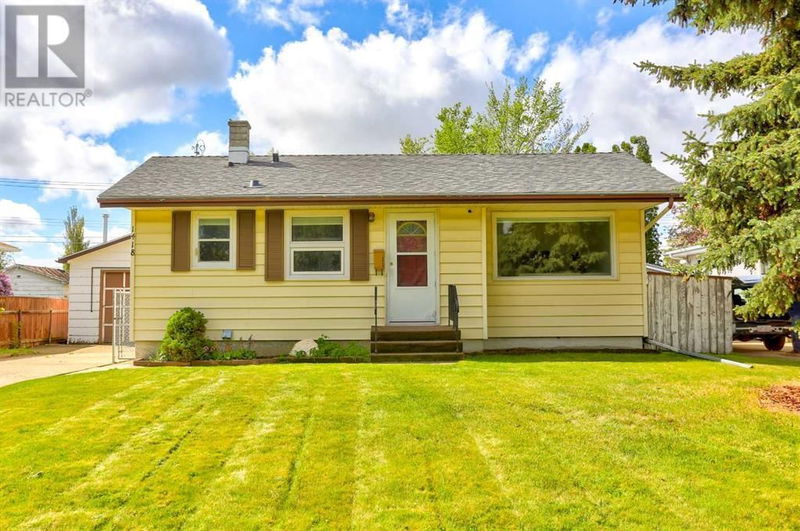 1418 10 Avenue North Lethbridge, Alberta