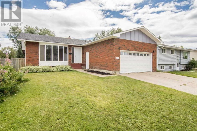 9823 80 Avenue Grande Prairie, Alberta