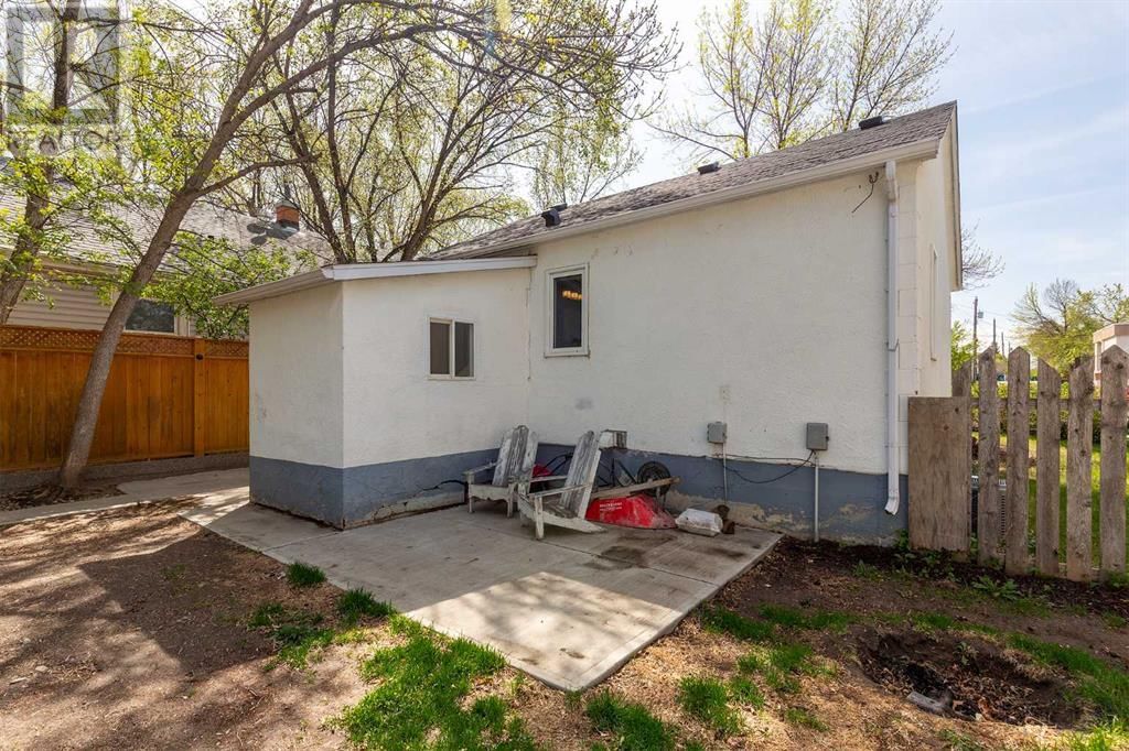 1111 9 Avenue South Lethbridge, Alberta