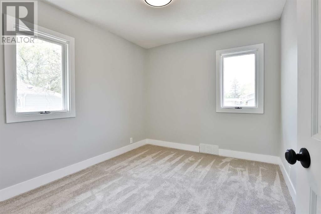 544 20 Street North Lethbridge, Alberta