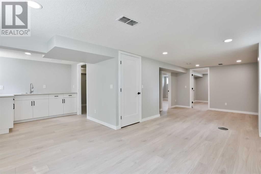 544 20 Street North Lethbridge, Alberta