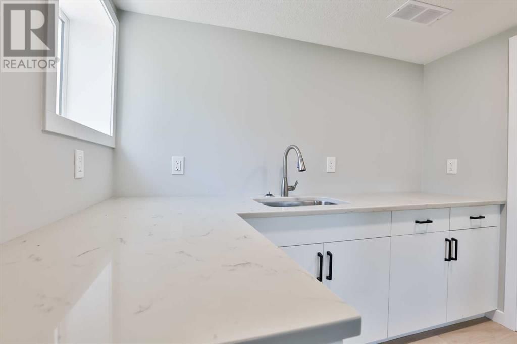 544 20 Street North Lethbridge, Alberta