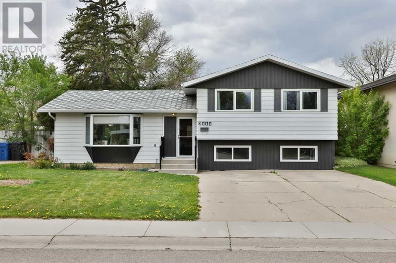 2414 20 Street North Lethbridge, Alberta