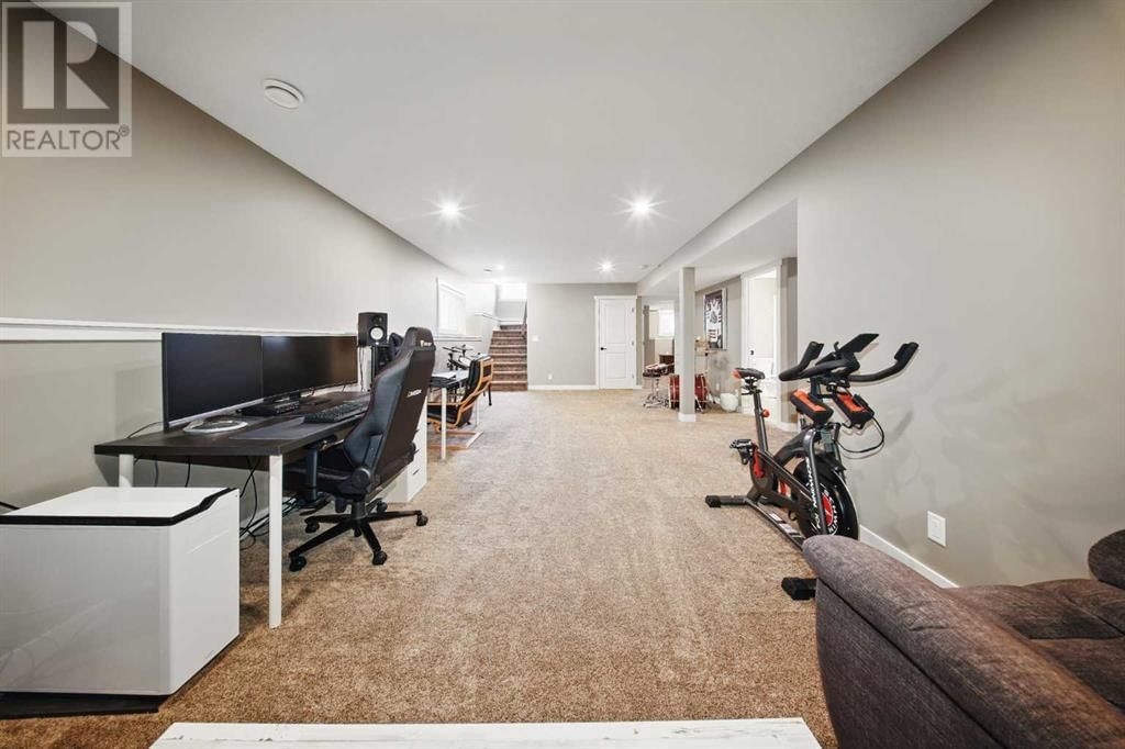 6 COACHMAN WAY Image 16
