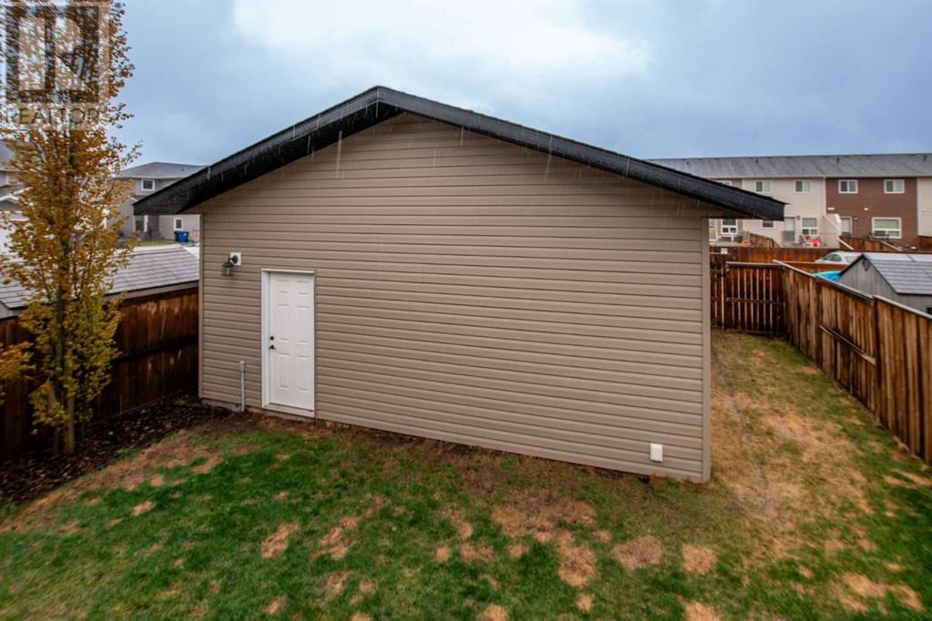 6 COACHMAN WAY Image 21