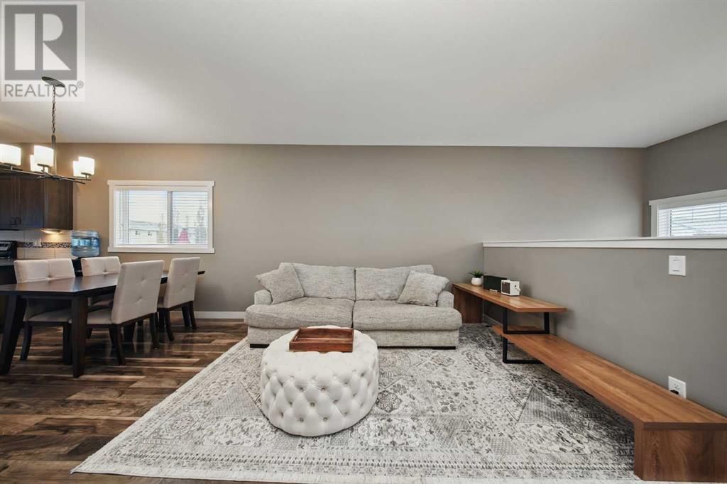 6 COACHMAN WAY Image 4