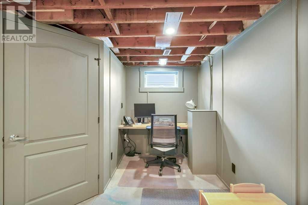 3514 42 AVENUE Image 28