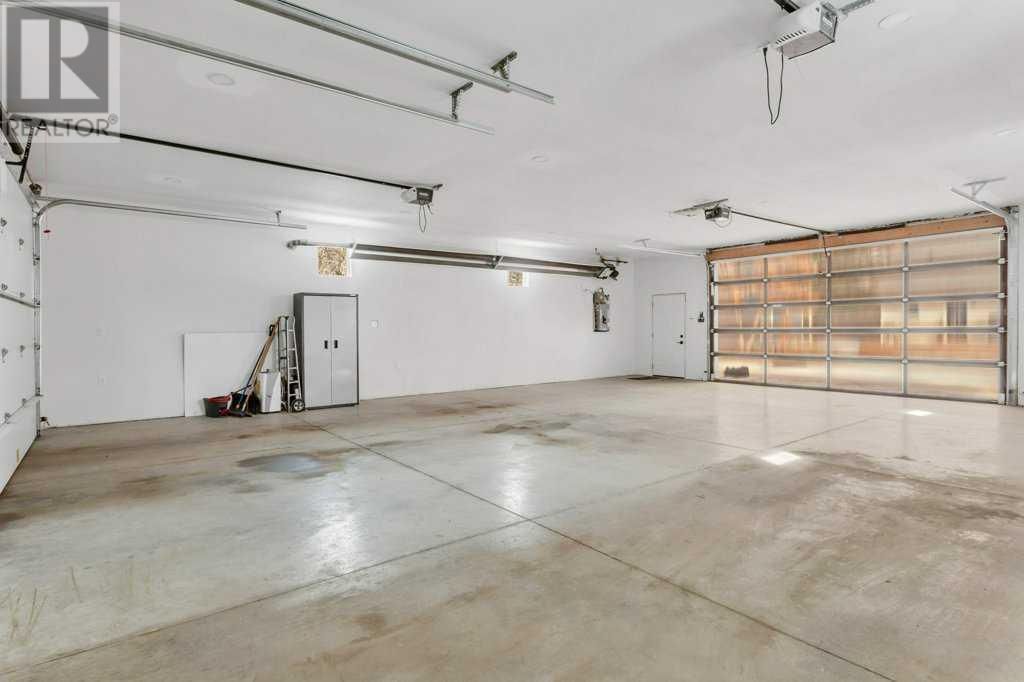 3514 42 AVENUE Image 41